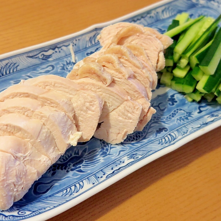 袋に入れて茹でるだけ　鶏ハムサラダチキン